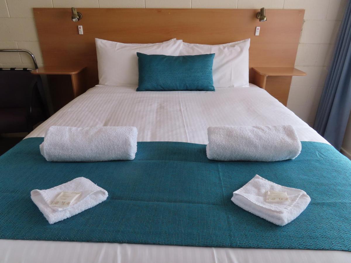 East West Motel Седьюн Екстер'єр фото