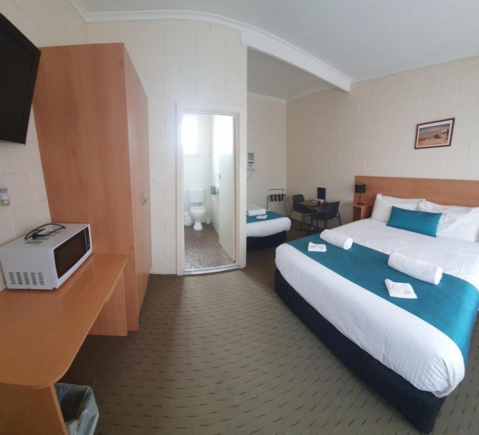 East West Motel Седьюн Екстер'єр фото